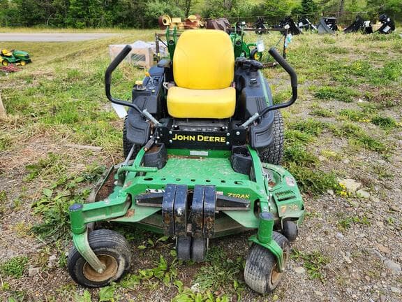 Image of John Deere Z930M equipment image 1