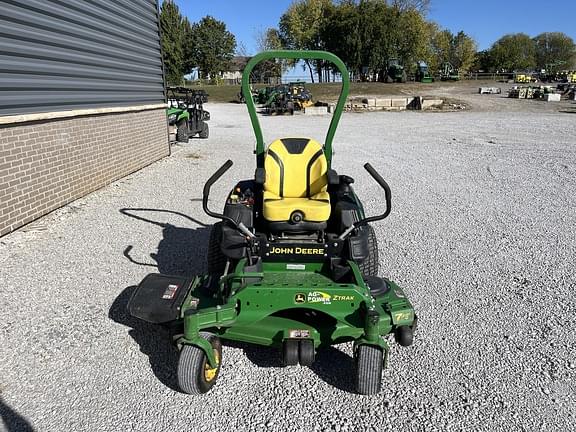 Image of John Deere Z930M equipment image 3