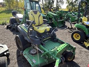 2019 John Deere Z930M Equipment Image0