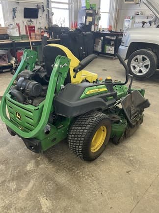Image of John Deere Z930M equipment image 2