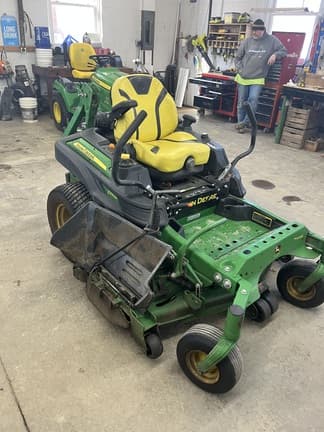 Image of John Deere Z930M equipment image 3