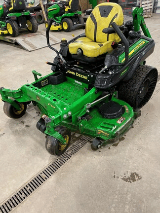 Main image John Deere Z930M