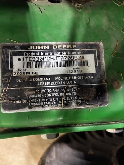 Image of John Deere Z930M equipment image 4