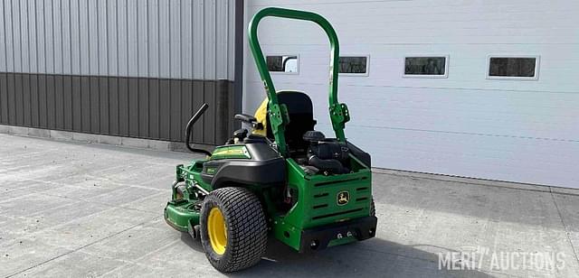 Image of John Deere Z930M equipment image 2