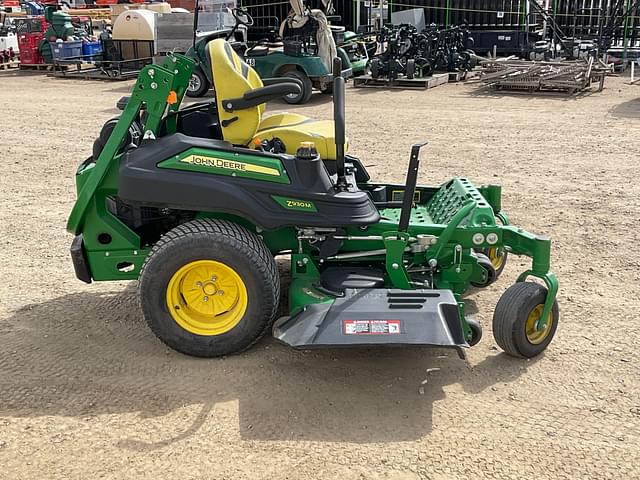 Image of John Deere Z930M equipment image 3