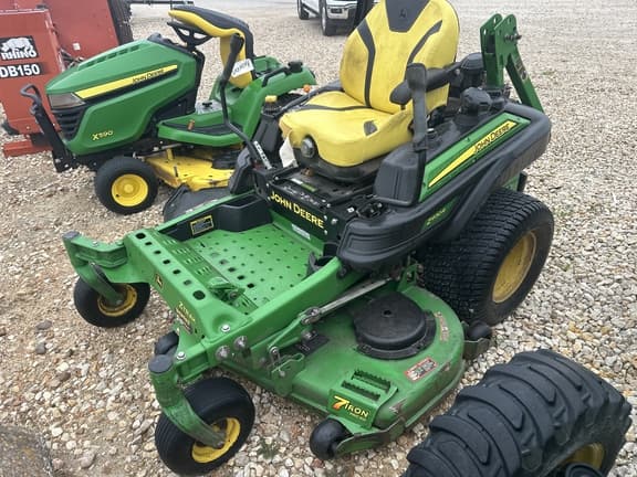 Image of John Deere Z930R equipment image 1