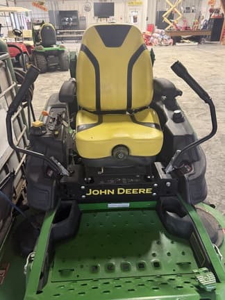 Image of John Deere Z930R equipment image 3