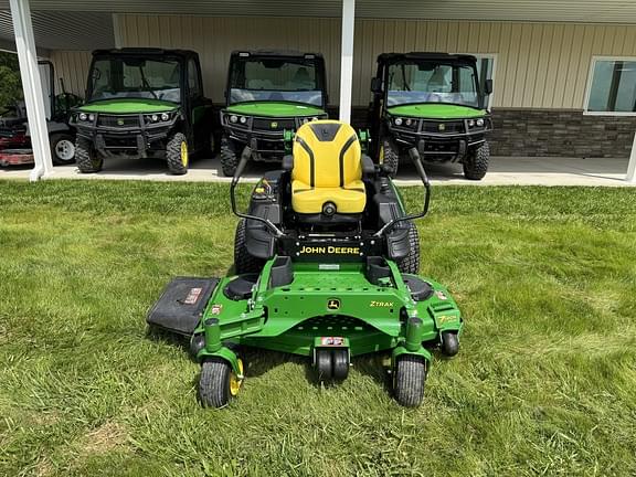 Image of John Deere Z930R equipment image 1