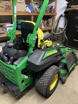 Image of John Deere Z930R equipment image 1