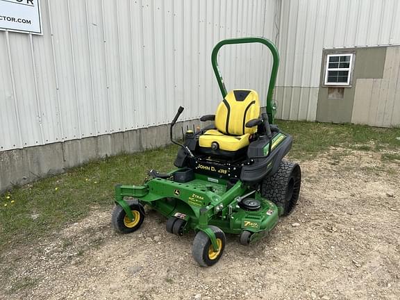 Image of John Deere Z930R equipment image 1