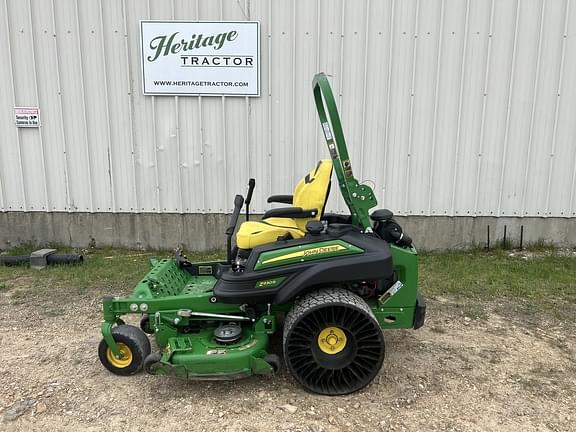 Image of John Deere Z930R equipment image 1