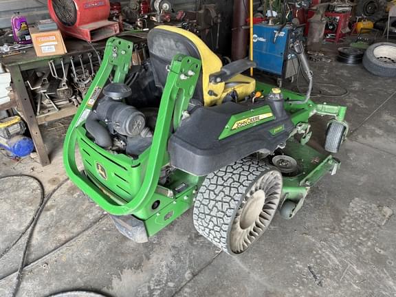 Image of John Deere Z930R equipment image 2
