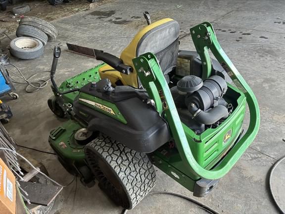 Image of John Deere Z930R equipment image 4