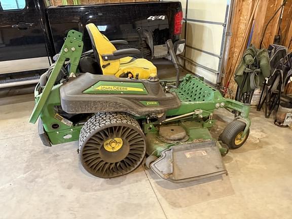 Image of John Deere Z930R equipment image 2