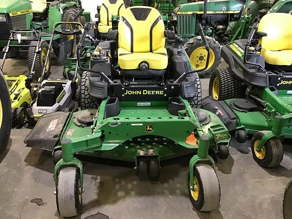 Image of John Deere Z930R equipment image 1