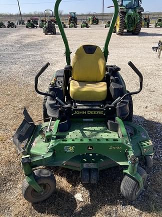 Image of John Deere Z945M equipment image 1