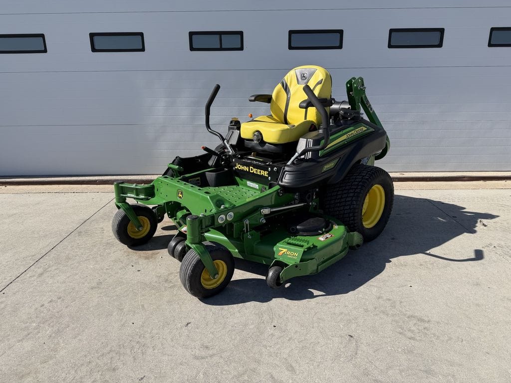 2019 John Deere Z945M Equipment Image0