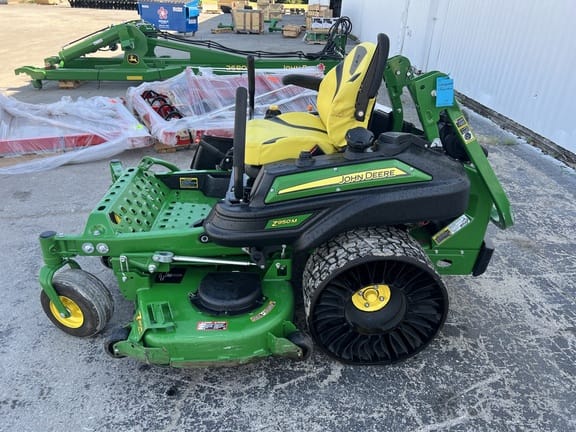 Main image John Deere Z950M