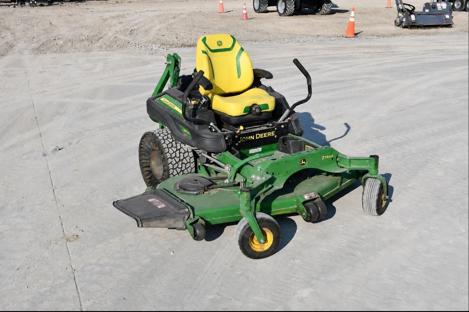 Main image John Deere Z950M