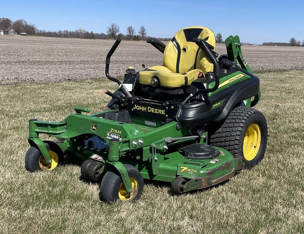 Image of John Deere Z950M Primary image