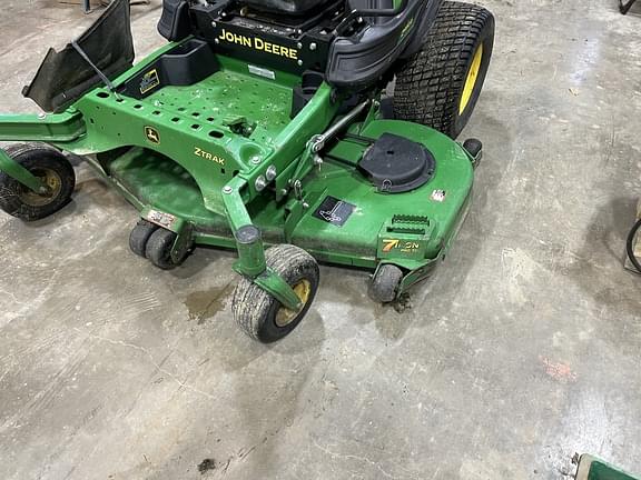 Image of John Deere Z950R equipment image 1