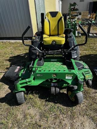 Image of John Deere Z955M equipment image 1