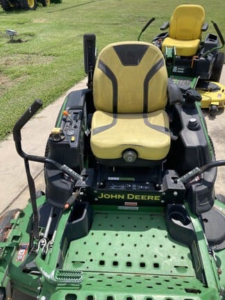 2019 John Deere Z955M Equipment Image0
