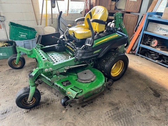 2019 John Deere Z960M Equipment Image0