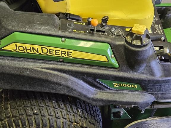 Image of John Deere Z960M equipment image 3