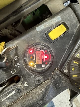 Image of John Deere Z994R equipment image 4