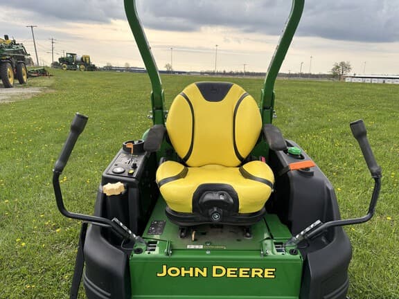 Image of John Deere Z997R equipment image 2
