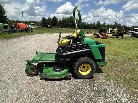 Image of John Deere Z997R equipment image 1