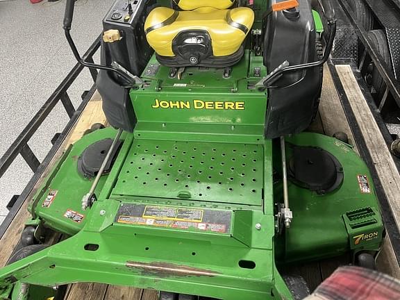 Image of John Deere Z997R equipment image 4