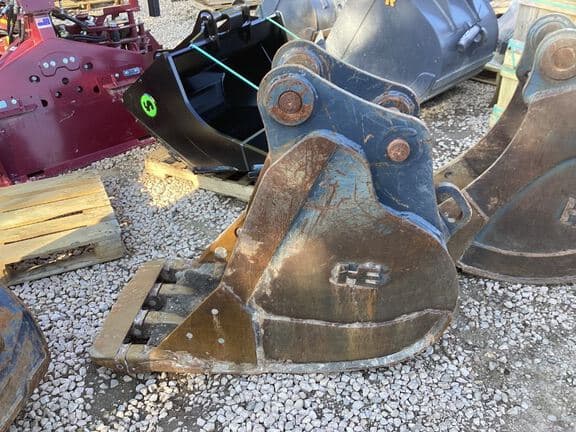 Image of JRB Excavator Bucket equipment image 2