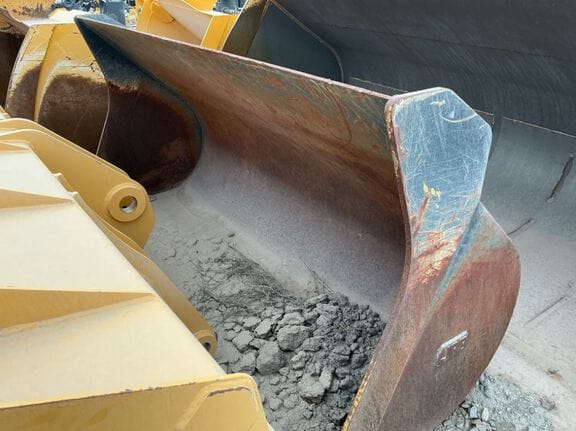 2019 JRB Wheel Loader Bucket Equipment Image0