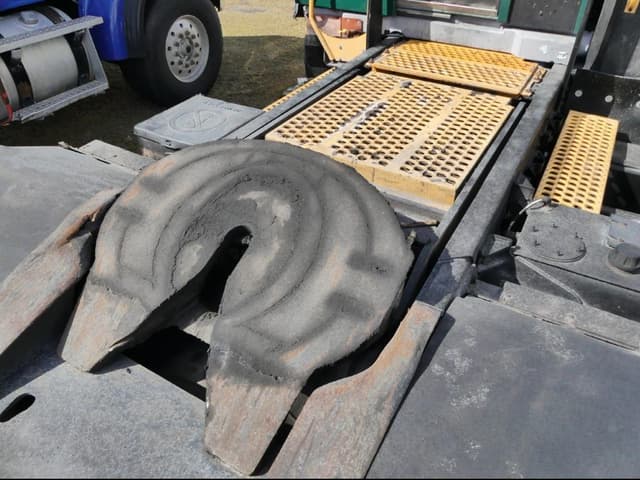 Image of Kalmar  OTTAWA T2  equipment image 4