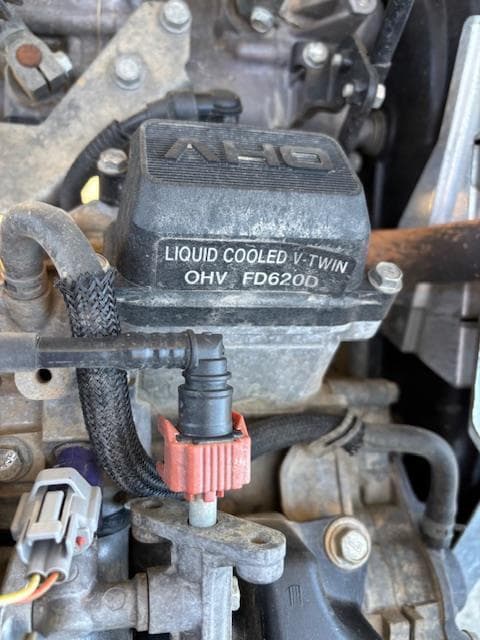 Image of Kawasaki Mule 4010 equipment image 3