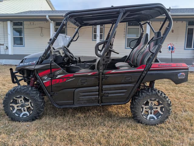 Image of Kawasaki Teryx X4 equipment image 2