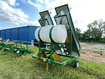 Main image Kennco Transplanter