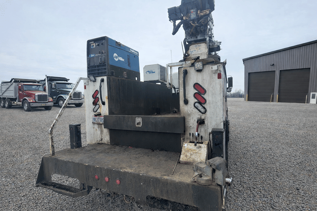 Image of Kenworth T270 equipment image 4