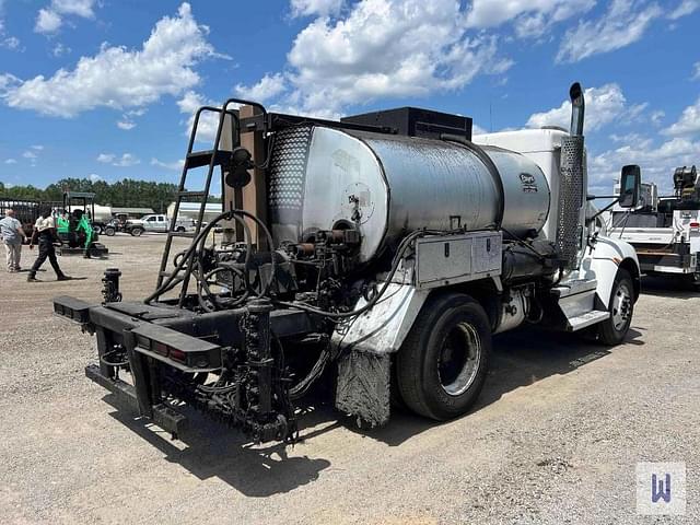Image of Kenworth T270 equipment image 4