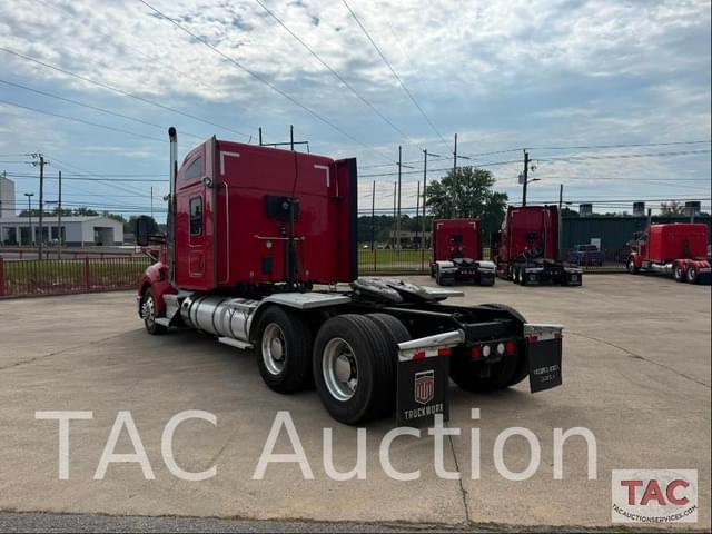 Image of Kenworth T680 equipment image 2