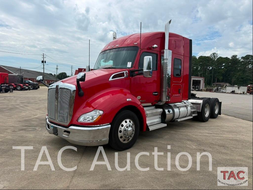 Image of Kenworth T680 Primary image