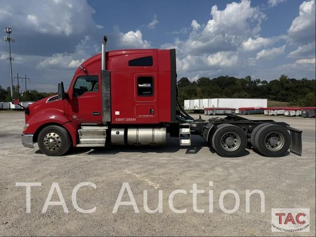 Image of Kenworth T680 equipment image 1