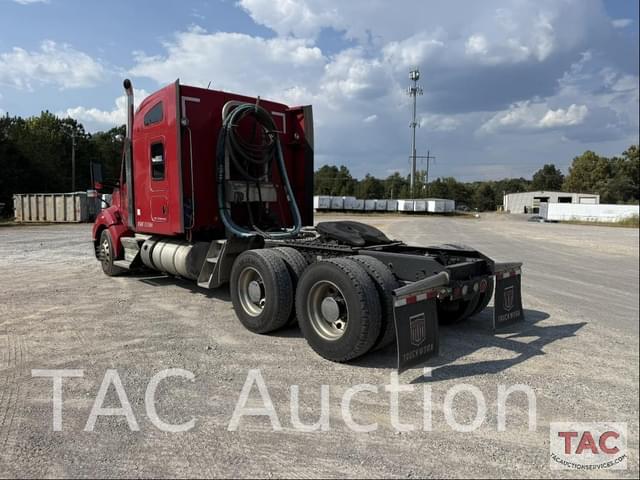 Image of Kenworth T680 equipment image 2
