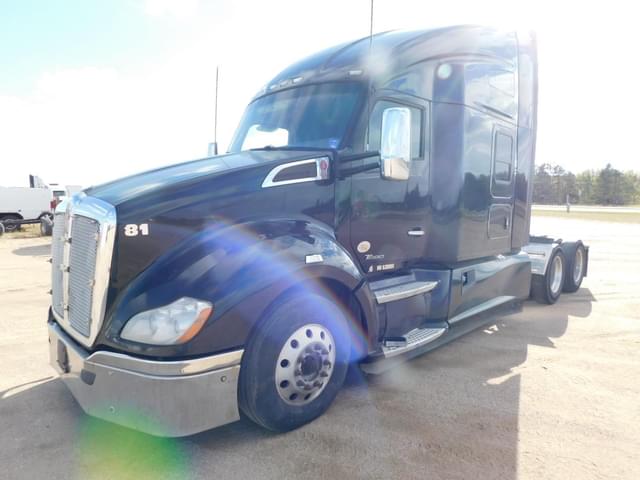 Image of Kenworth T680 equipment image 1