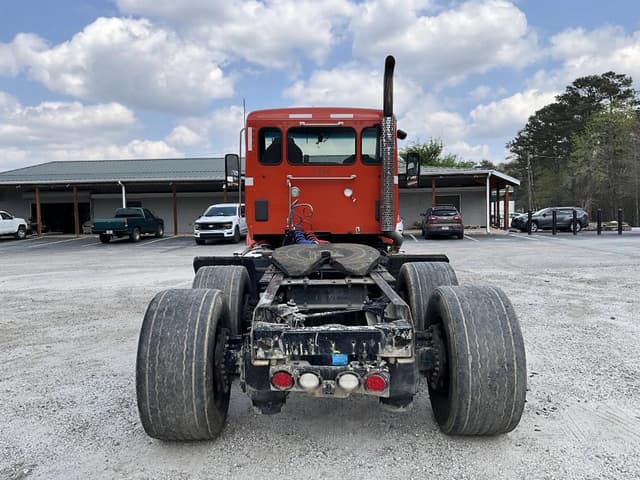 Image of Kenworth T680 equipment image 3