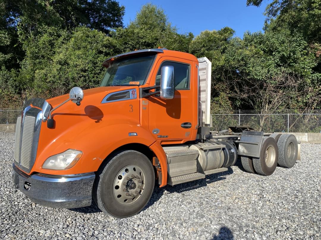 Image of Kenworth T680 Primary image