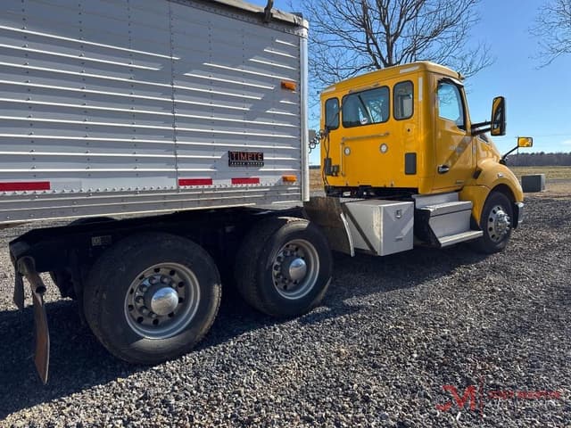 Image of Kenworth T680 equipment image 1