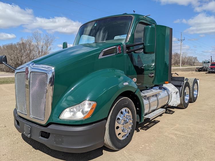 2019 Kenworth T680 Equipment Image0